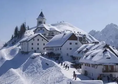 Szálloda Hotel Tarvis